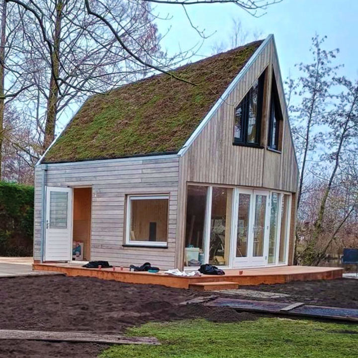 Hellend systeem groendak Nieuwkoop